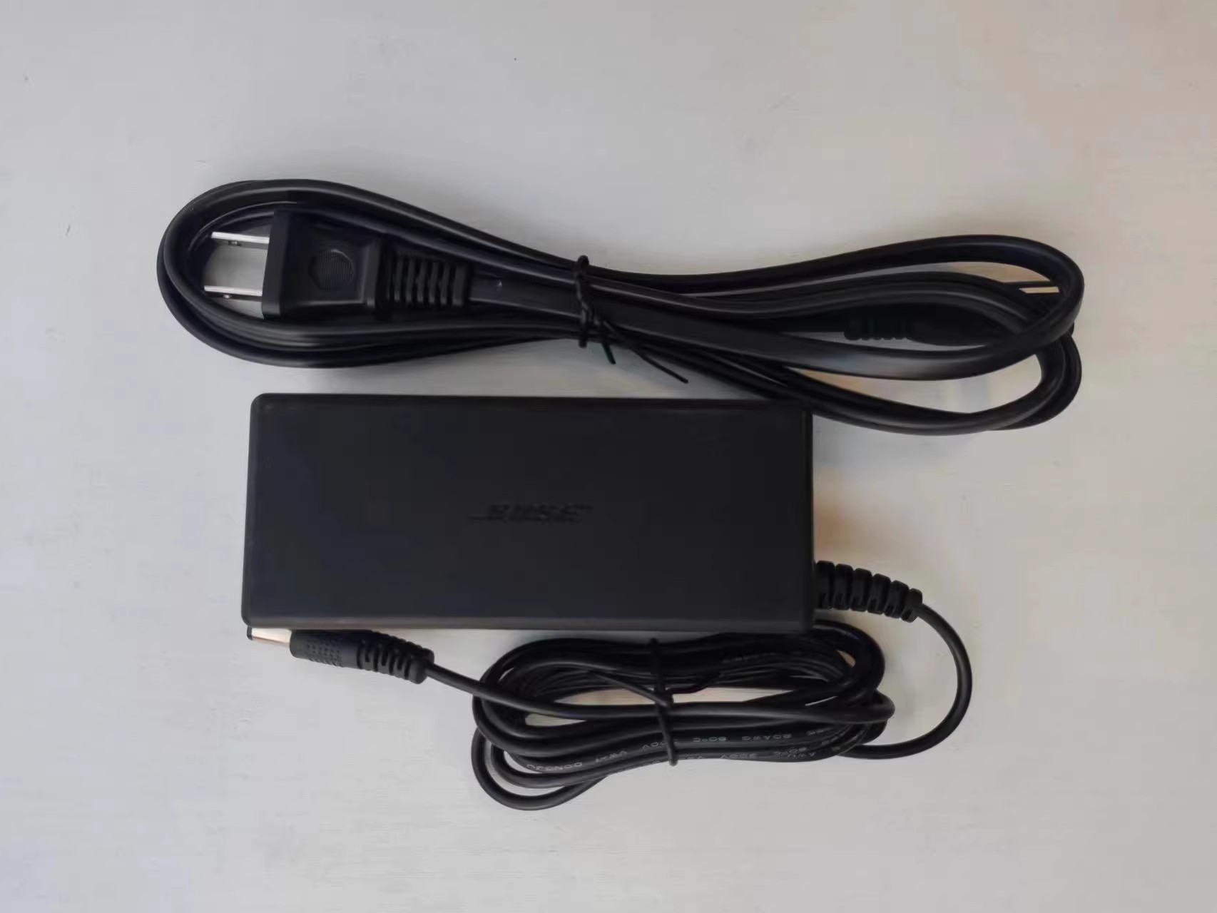 *Brand NEW*BOSE PSM36W-180 18V 2A AC/DC AC ADAPTER POWER Supply *Brand NEW*BOSE PSM36W-180 18V 2A AC/DC AC ADAPTER POWER Supply