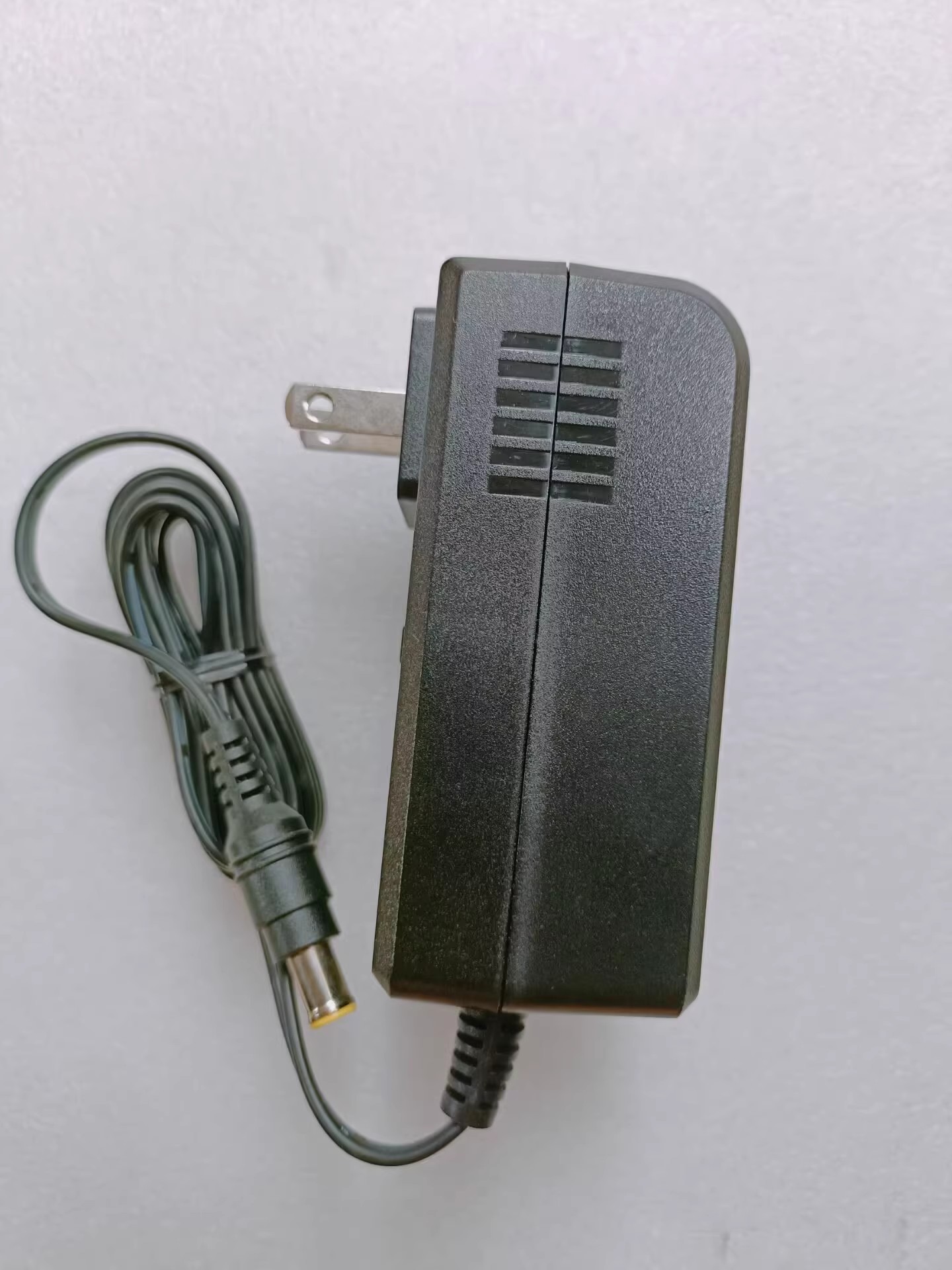 *Brand NEW*15V 2.5A AC DC ADAPTHE Sony AC-E1530 SRS-X55 POWER Supply *Brand NEW*15V 2.5A AC DC ADAPTHE Sony AC-E1530 SRS-X55 POWER Supply